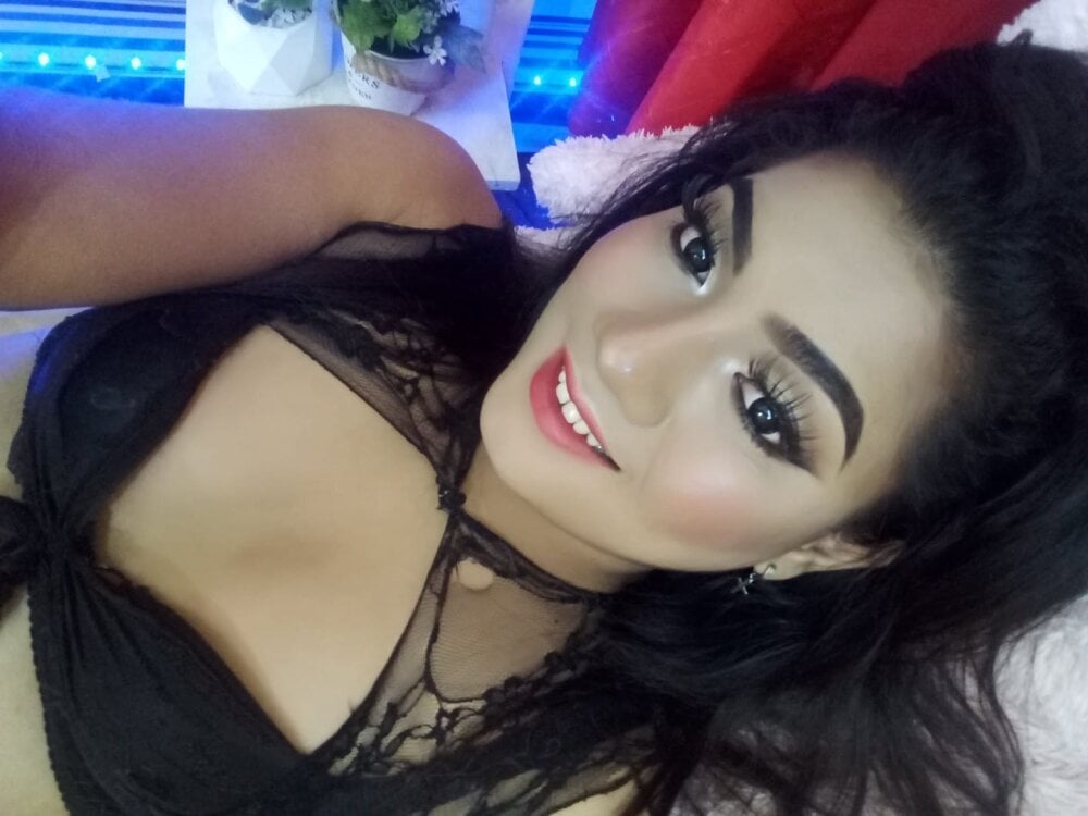 QueenieBrooks Chatroom