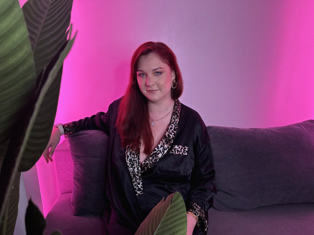 QuincyPines Chatroom