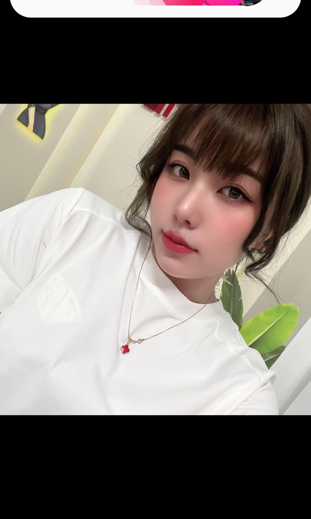 Quynh_rose Chatroom