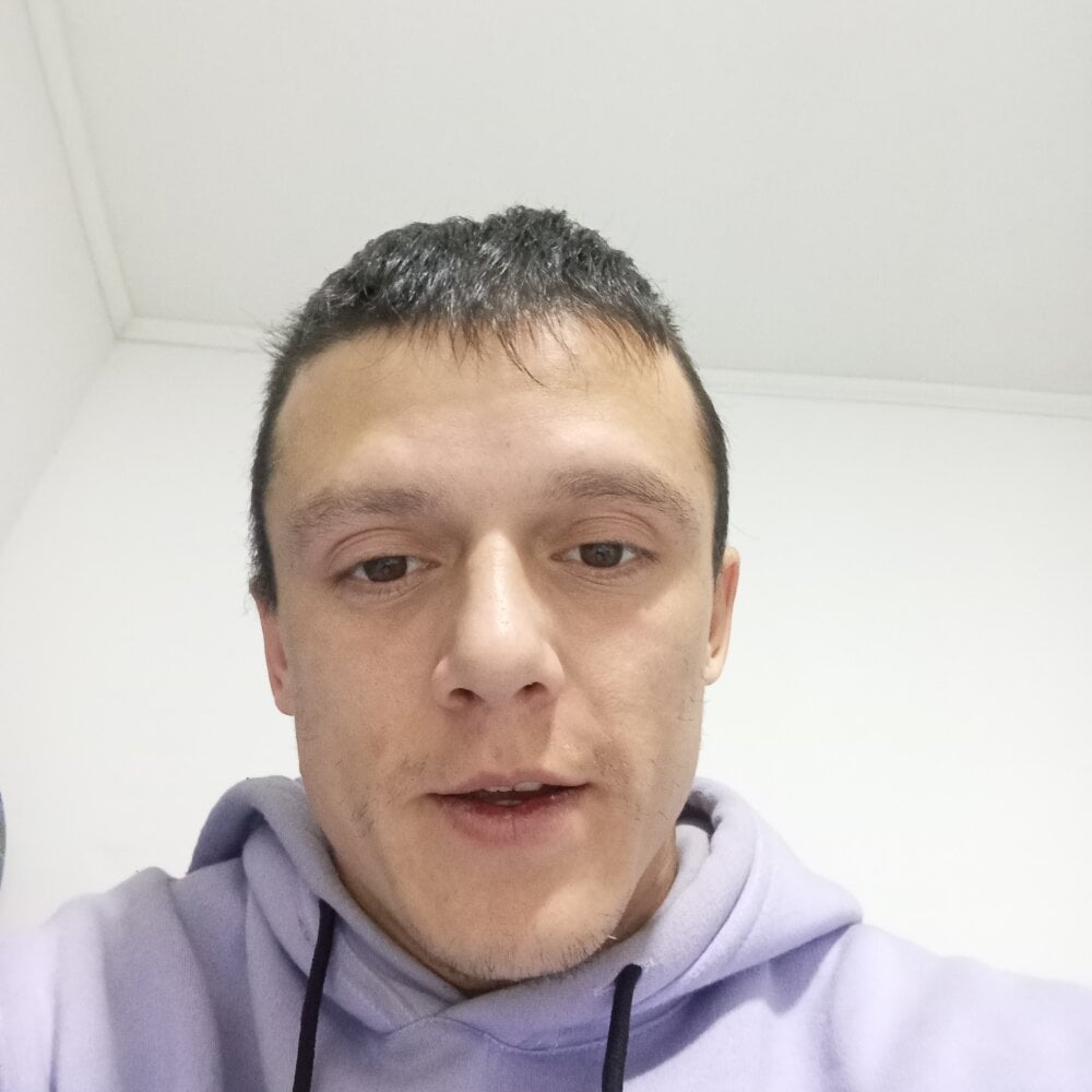 RAFAEL18-3_ Chatroom