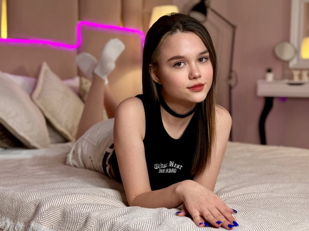 RachelHarries Chatroom
