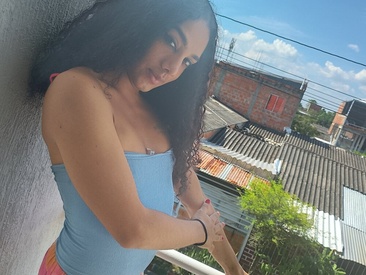 rachel-bigcock999