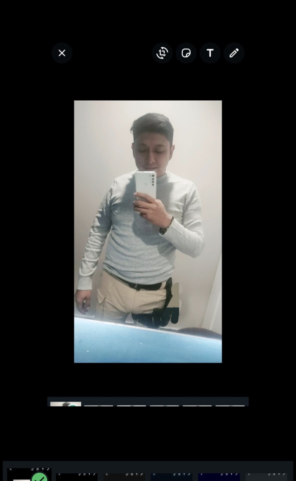 Raczos Webcam Profile Picture Raczos Chatroom