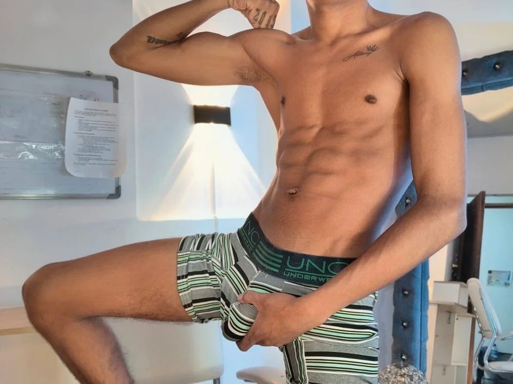Radek_Johnson Chatroom