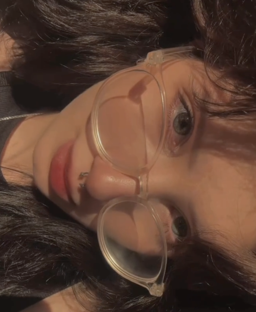 RafaelaLoghry Chatroom