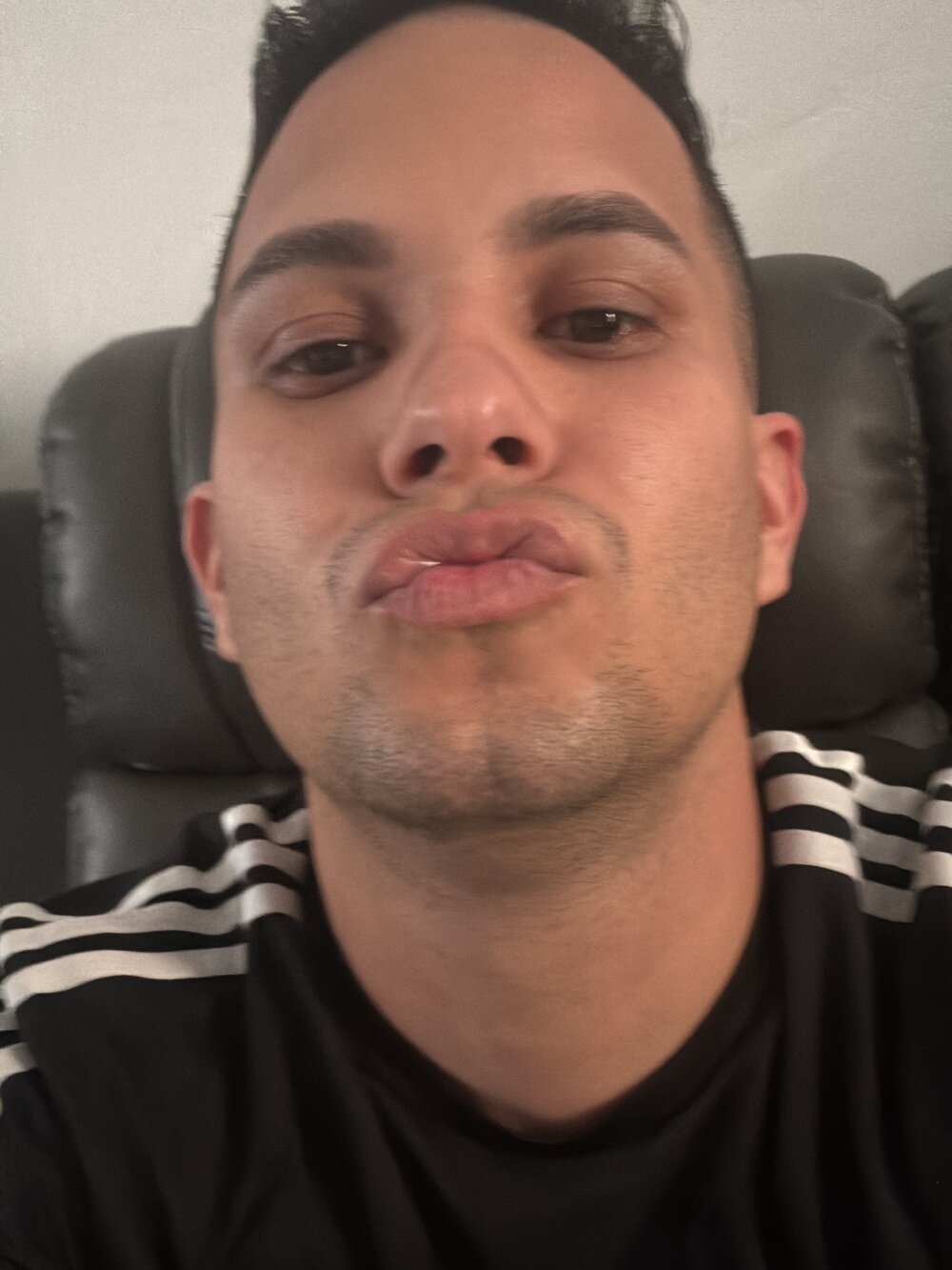 Rafi11 Webcam Profile Picture Rafi11 Chatroom