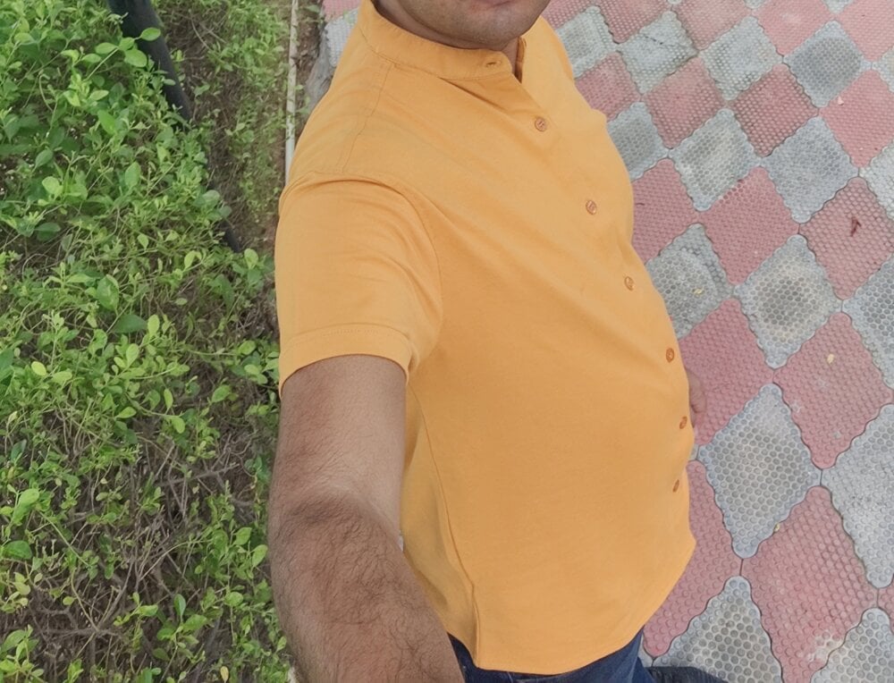 Rahul_Singh1990 Chatroom