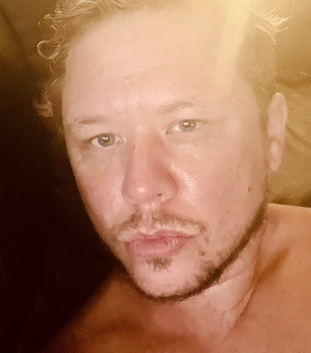 Raptorman120 Chatroom