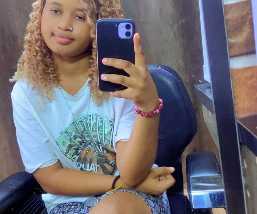 Rashnaz254 Chatroom