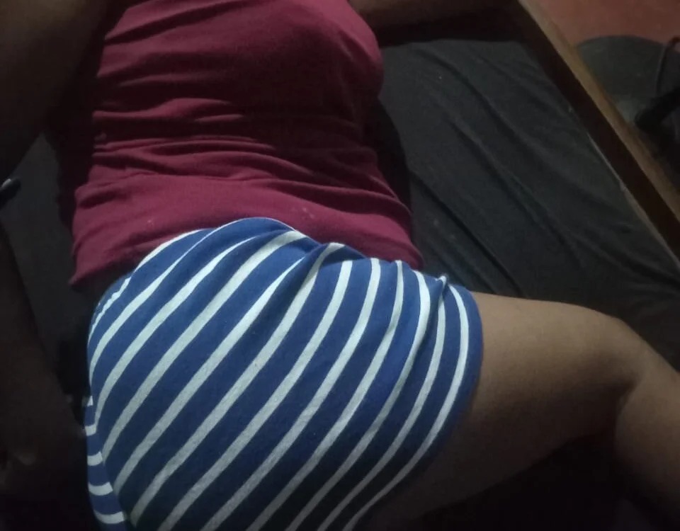 Raveena_Rose Chatroom