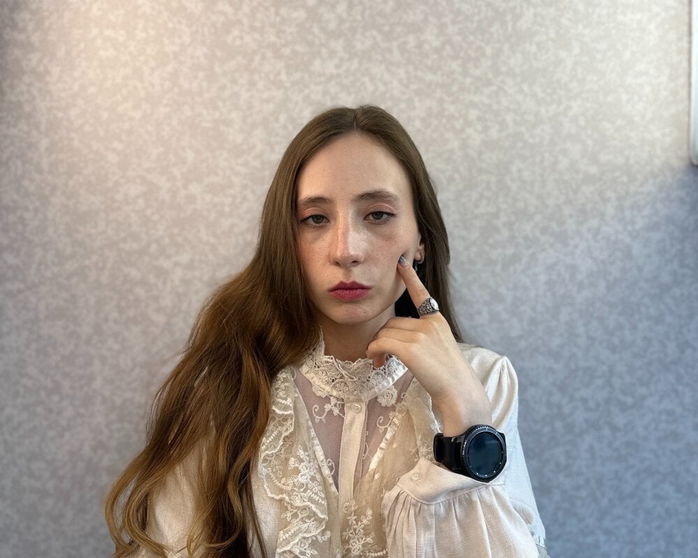 RavenNeubaum Chatroom