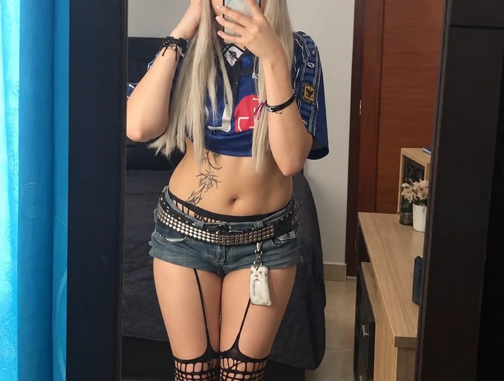 Raven_Rose_ Chatroom