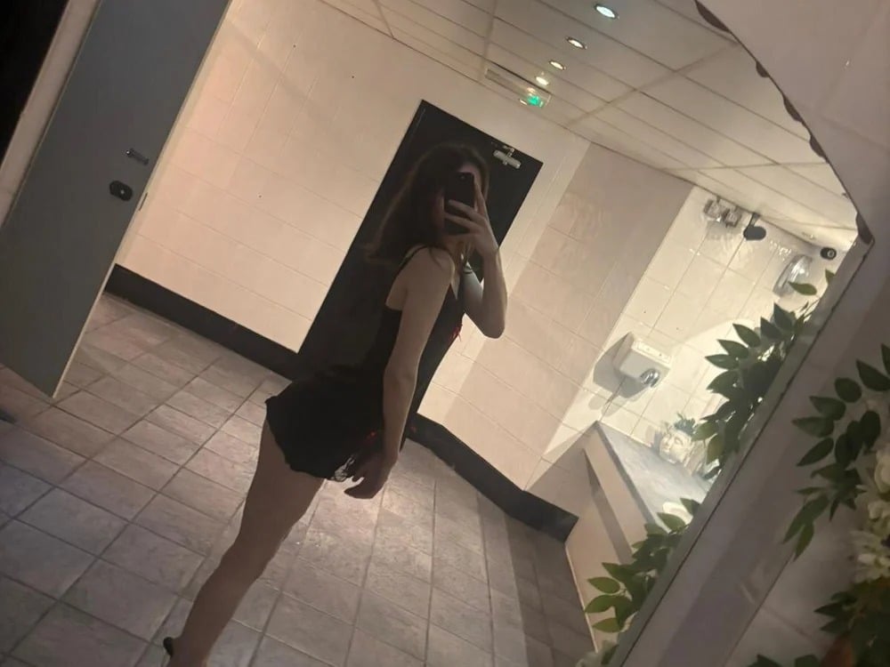 Raven_dancer Chatroom