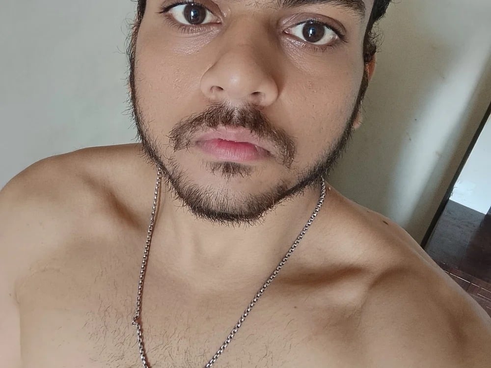 Realcumshow Chatroom