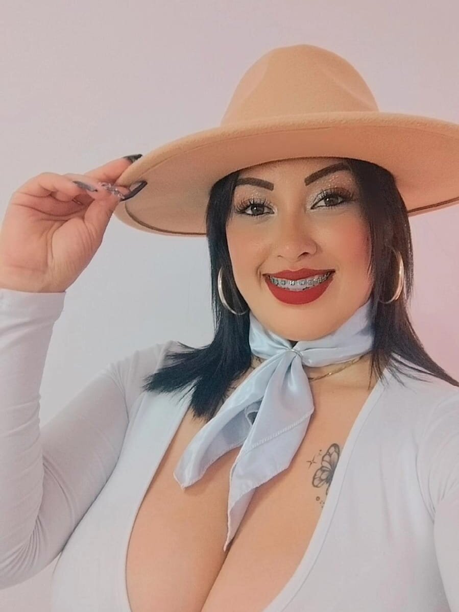 ReginaRosetti Chatroom
