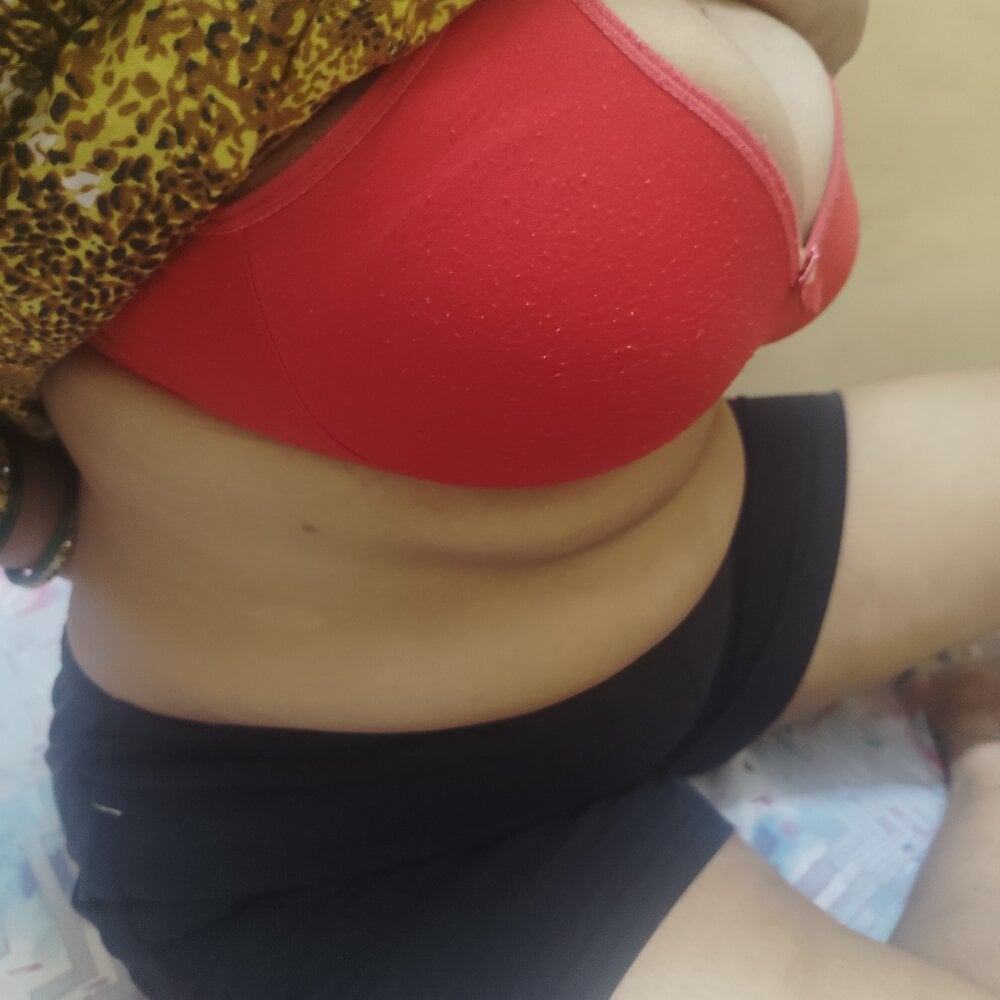 Renu_bhabhi02 Chatroom