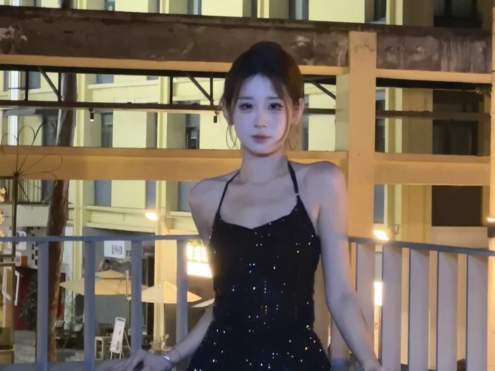 Retro-8090SS Chatroom