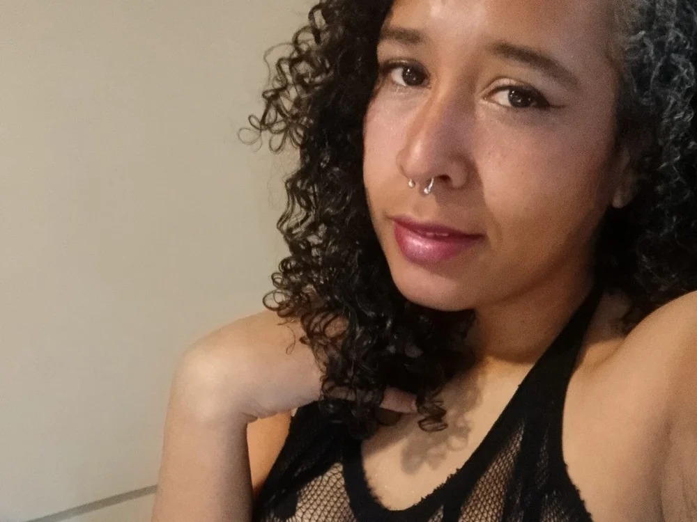 Reva_Miller Chatroom