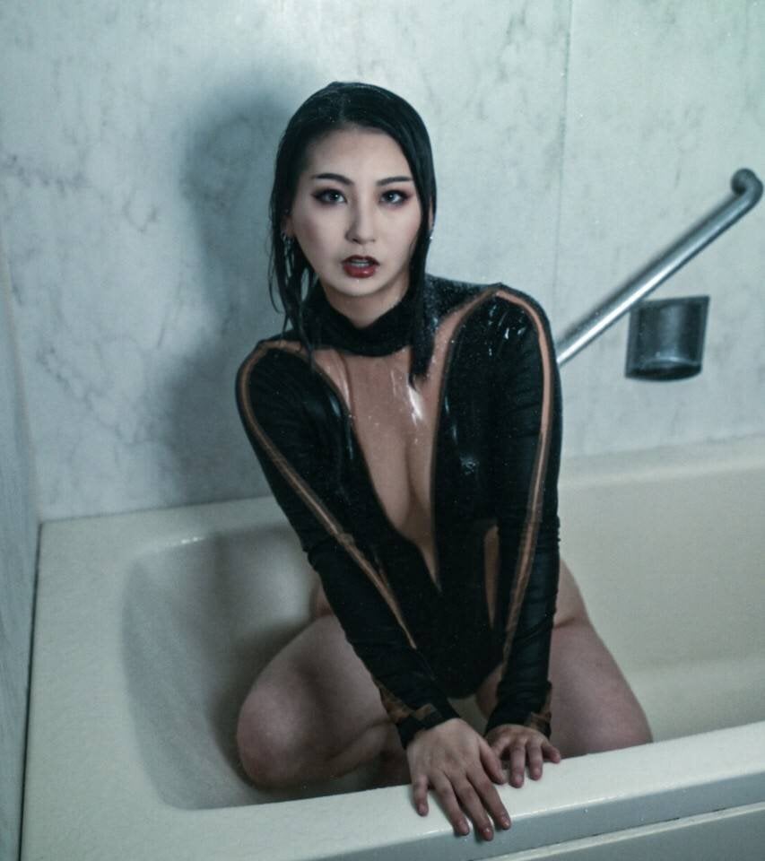 Rica_00122 Chatroom