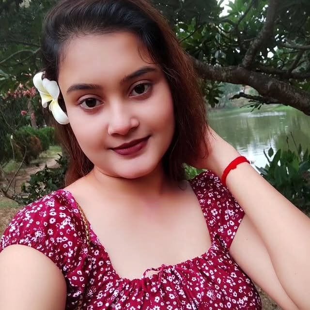 Riya__543 Chatroom