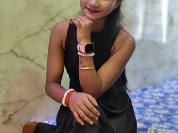 riya-roy012