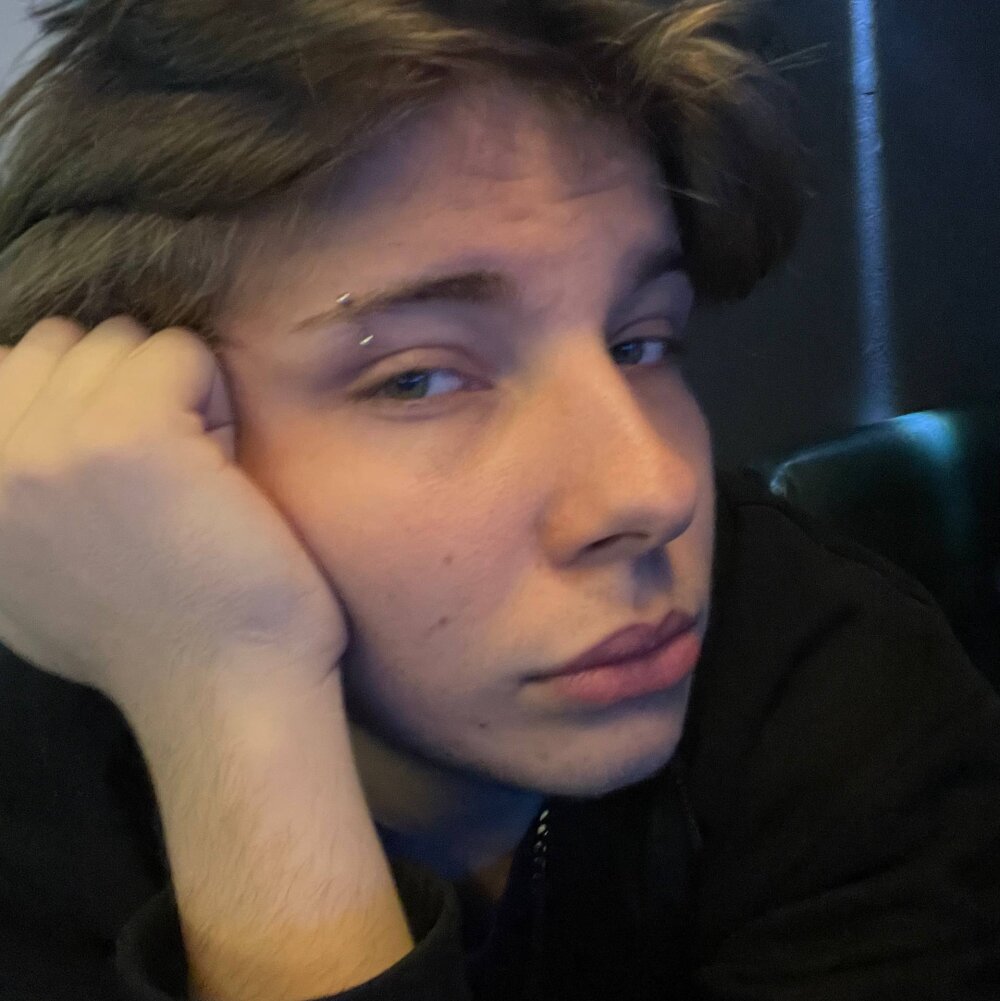 Robby_Manson Chatroom