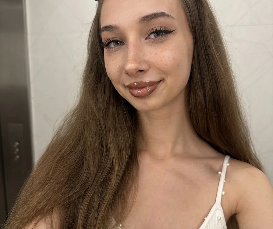 RobertaEspert Chatroom