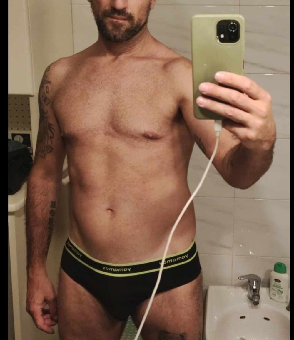 Robycazzobello81 Chatroom