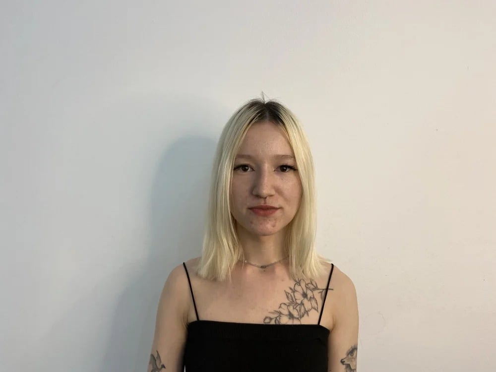 RobynMaryott Chatroom