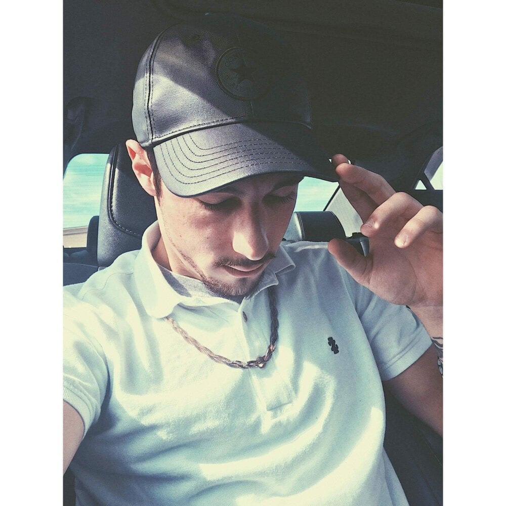 Rockygambino6969 Chatroom