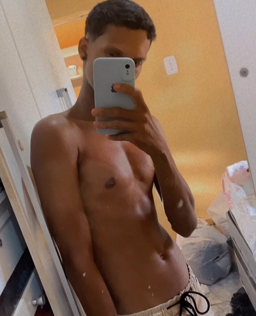 Roludo222346 Chatroom