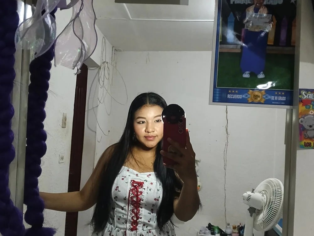 Rooxy_ Chatroom