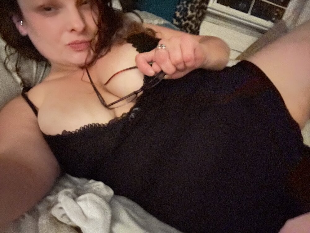Rosalee2 Chatroom