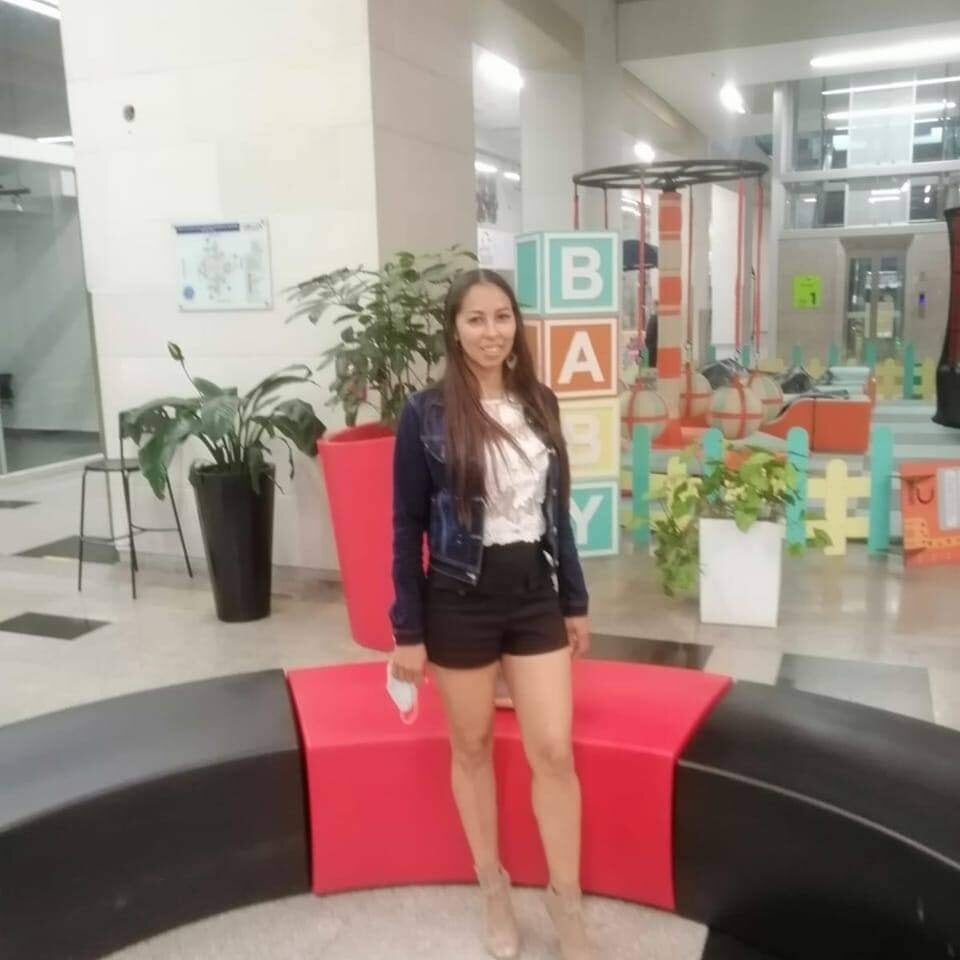 Rosalinda_Cortez Chatroom