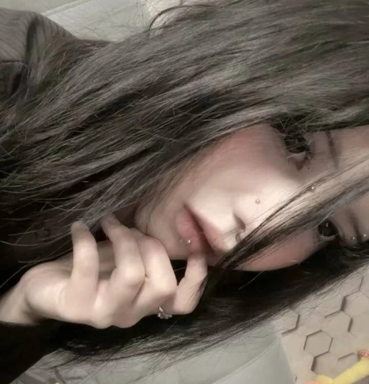 Rose_verby Chatroom