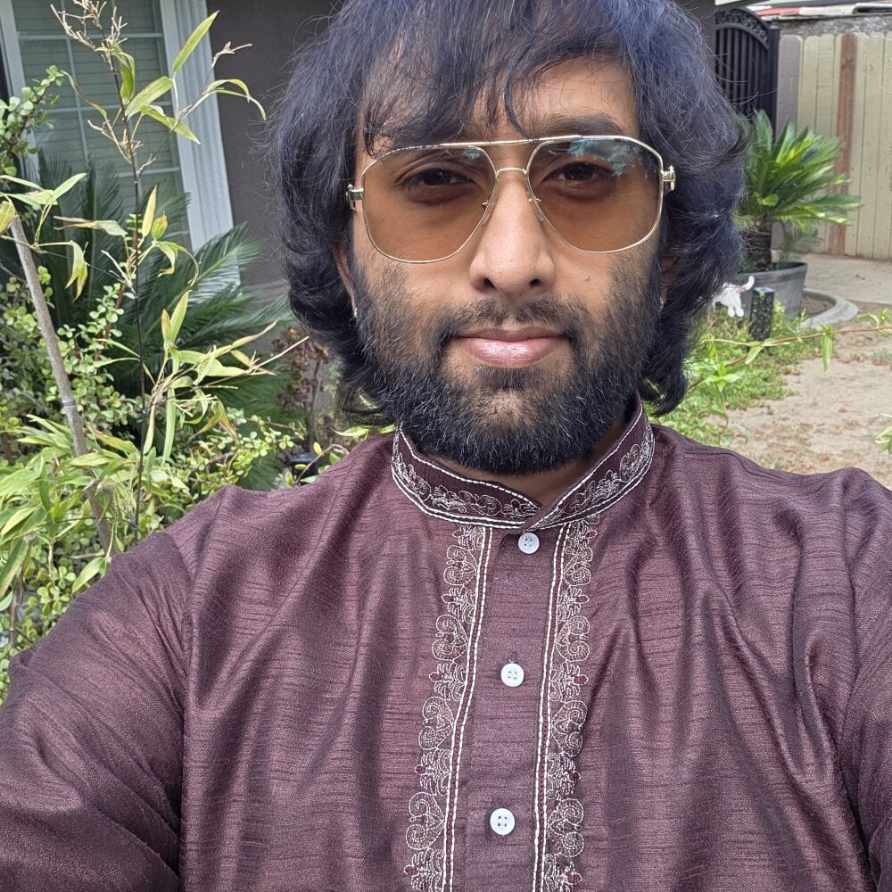 RoshiClouded Chatroom