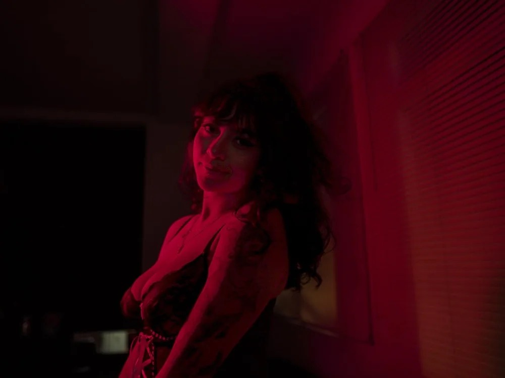Ross_Aurora Chatroom