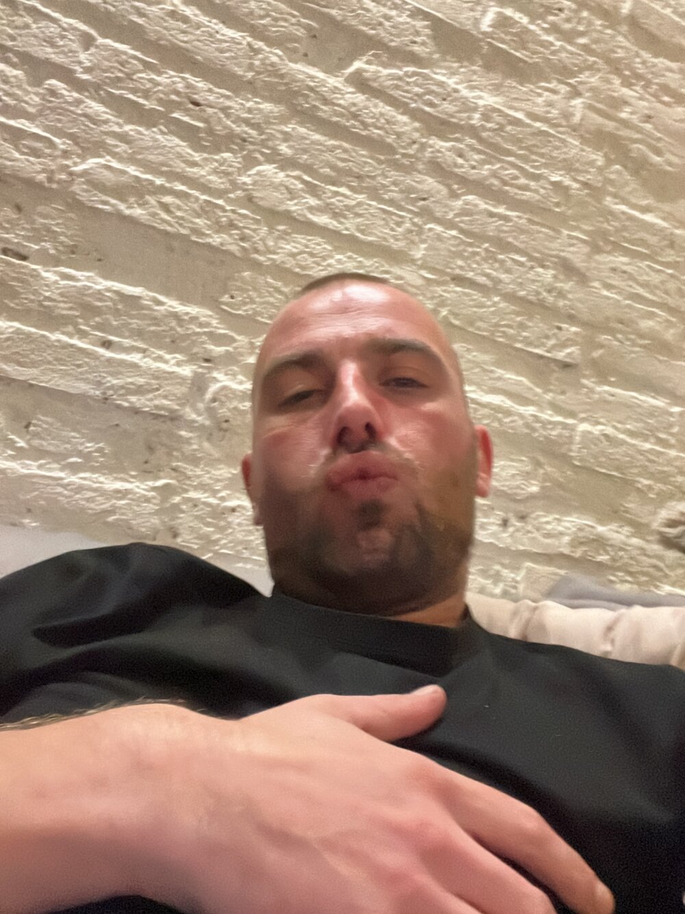 Rotteei1 Webcam Profile Picture Rotteei1 Chatroom