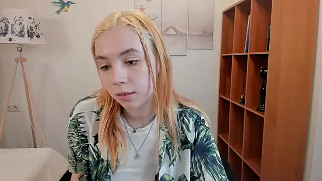 RowenaBeames Chatroom