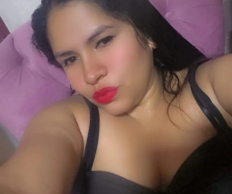 Roxy_ch Chatroom