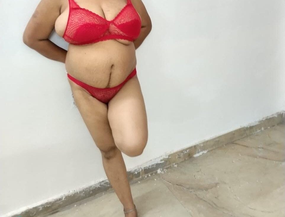 Royal_BhabhiSc Chatroom