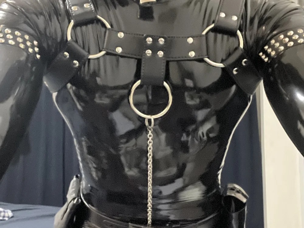 RubberGummi Chatroom