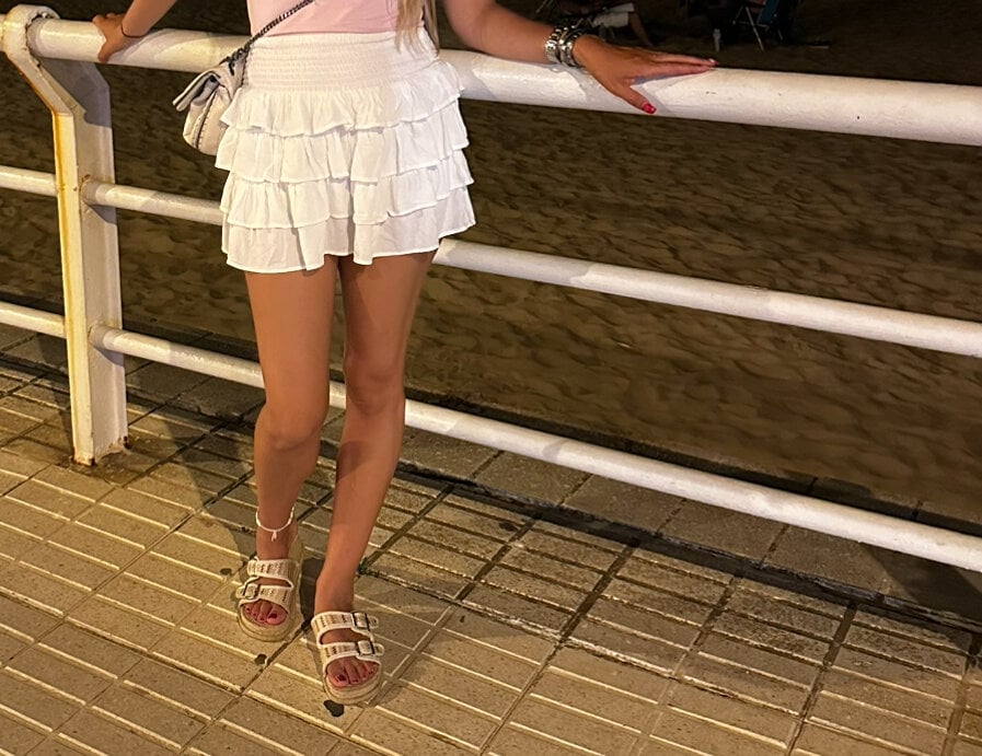 Rubia_divina7 Chatroom