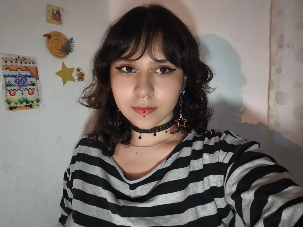 Rubyandzafiros Chatroom