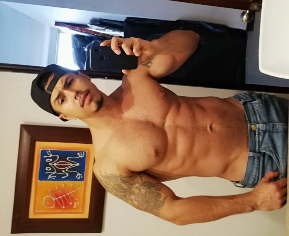 Rurik_Jones Chatroom