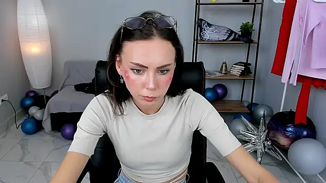 Ruth_Blake Chatroom