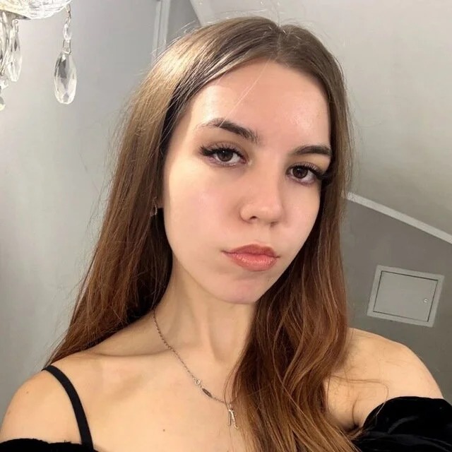 RuthhCox Chatroom