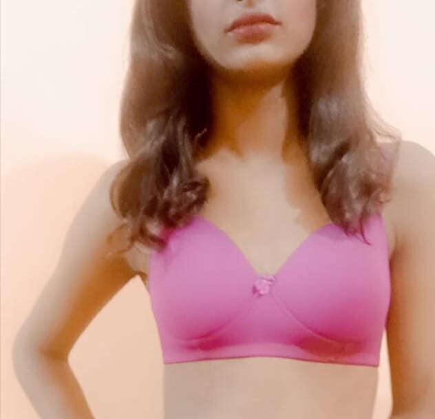 SAKSHI_JAIN0 Chatroom