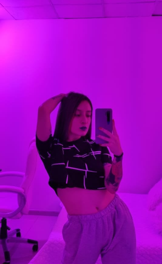 SAMANTHA_DM Chatroom