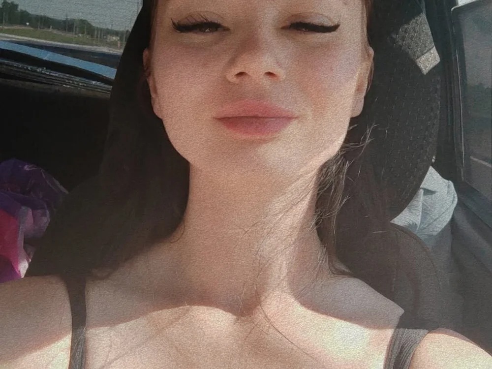 SARACUTIELOL Chatroom